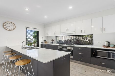 Property photo of 11 Grevillea Crescent Maudsland QLD 4210