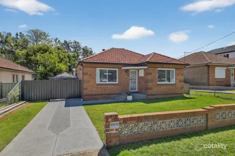 32 Lumeah Ave, Punchbowl, NSW 2196