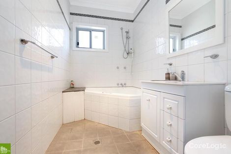 Property photo of 336 Gladstone Avenue Mount Saint Thomas NSW 2500