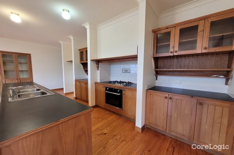 Property photo of 4 Eastern Park Square Narre Warren South VIC 3805