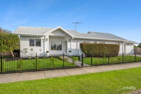 2/33 Glastonbury Dr, Highton, VIC 3216