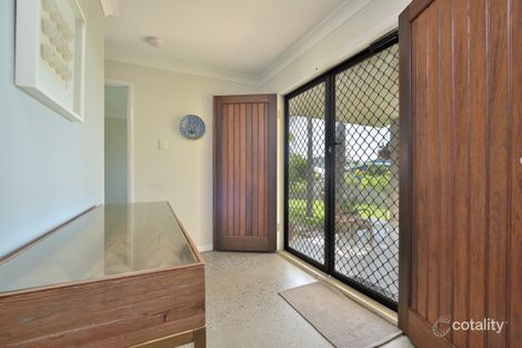 Property photo of 7 Riverside Drive Tannum Sands QLD 4680