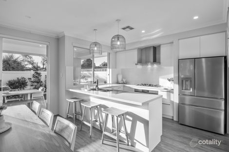 Property photo of 73 Indich Lane Doubleview WA 6018