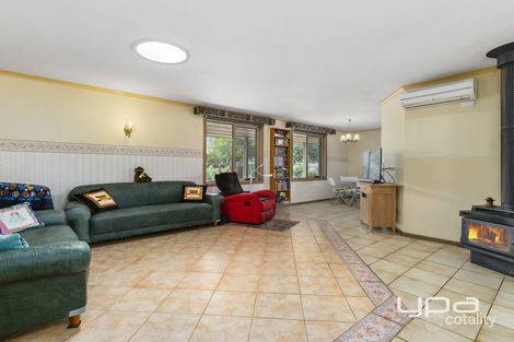 Property photo of 9 Gunsynd Court Bacchus Marsh VIC 3340