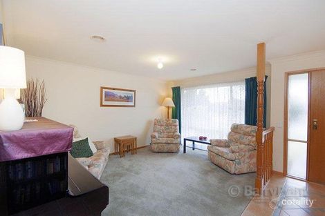 Property photo of 3 Shelley Close Grovedale VIC 3216