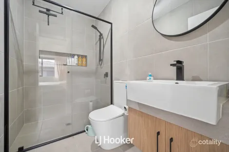 Property photo of 3 Tangerine Close Dandenong VIC 3175