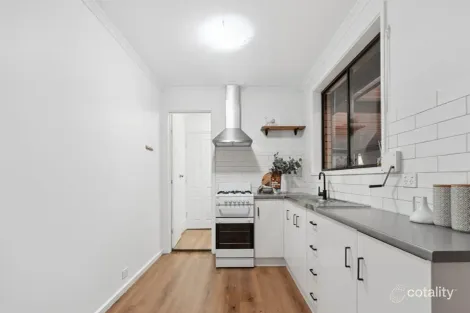 Property photo of 180 States Road Morphett Vale SA 5162