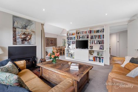 Property photo of 1/694-696 Riversdale Road Camberwell VIC 3124