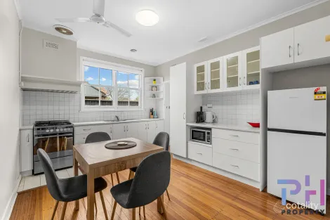 Property photo of 2 Churchill Avenue Flora Hill VIC 3550