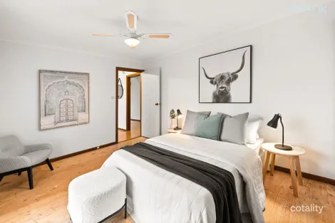 Property photo of 100 Harricks Crescent Attwood VIC 3049