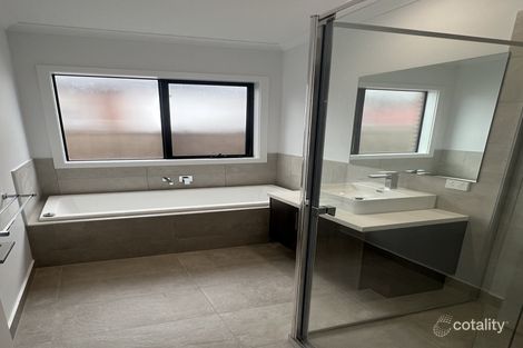 Property photo of 5 Marlee Drive Deanside VIC 3336