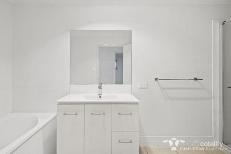 1/30 Dredge Cir, Brassall, QLD 4305