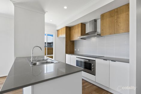 Property photo of 10 Kuwong Street Highfields QLD 4352