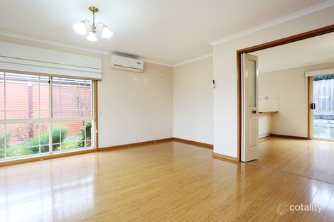 Property photo of 2/67 Mulquiney Crescent Highton VIC 3216