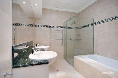 Property photo of 60 Albert Street Holland Park West QLD 4121
