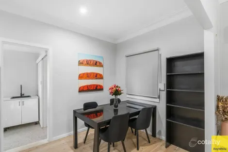 Property photo of 23 Tallawong Crescent Dapto NSW 2530
