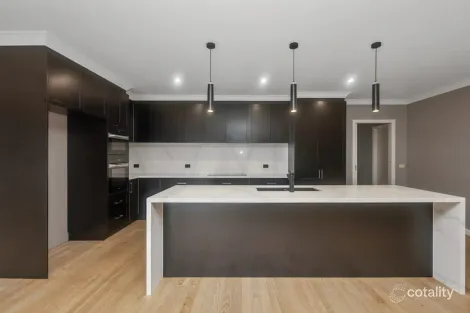 Property photo of 94 Queen Street Kangaroo Flat VIC 3555