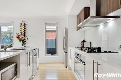 Property photo of 12 Faraday Court Truganina VIC 3029