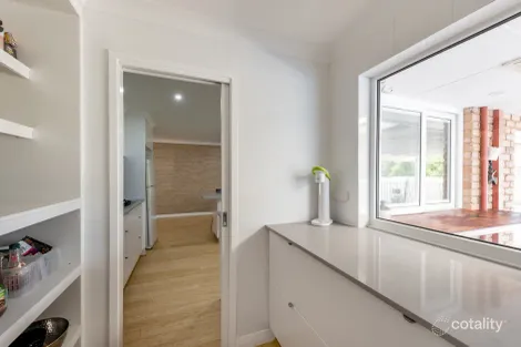 Property photo of 12 Oakapple Drive Duncraig WA 6023