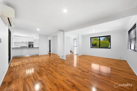 Property photo of 9 Bindoon Close Elanora QLD 4221