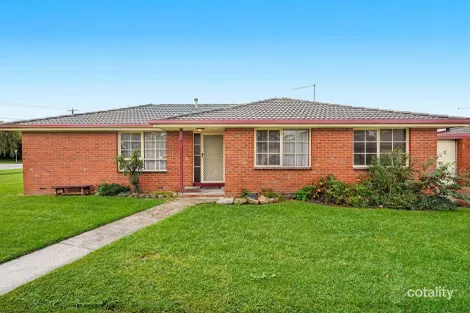 7/4 Guest Rd, Pakenham, VIC 3810