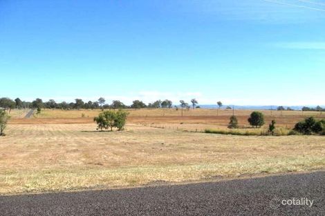 Property photo of 12 Hewett Drive Regency Downs QLD 4341