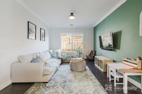 Property photo of 5 Cavendish Avenue Eynesbury VIC 3338
