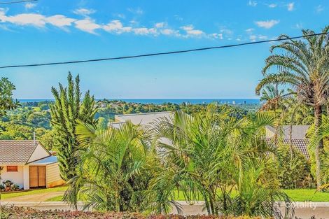 Property photo of 11 Roberta Crescent Bilambil Heights NSW 2486