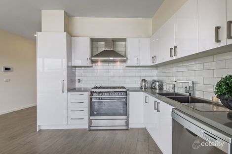 Property photo of 2/16 Joan Court Reservoir VIC 3073