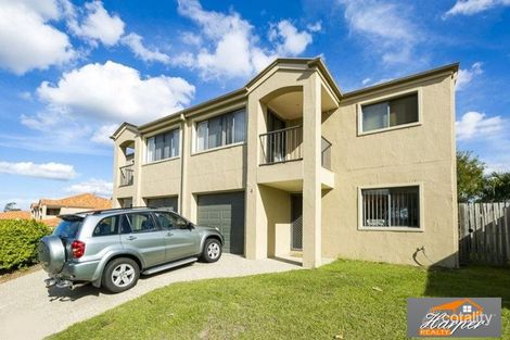 2/1 Santa Isobel Bvd, Pacific Pines, QLD 4211