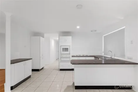 Property photo of 81 Welling Drive Narellan Vale NSW 2567