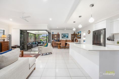 Property photo of 163 Truro Street Urangan QLD 4655