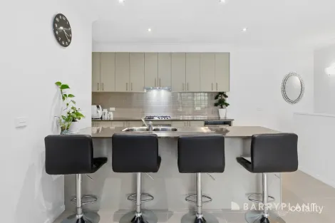 Property photo of 2/440 Stud Road Wantirna South VIC 3152