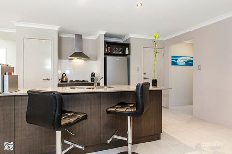 Property photo of 18/42 Baler Court Hammond Park WA 6164