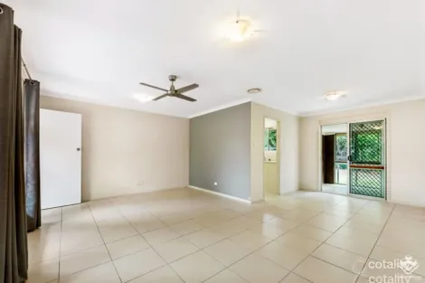 Property photo of 26 Kalimna Drive Broadbeach Waters QLD 4218