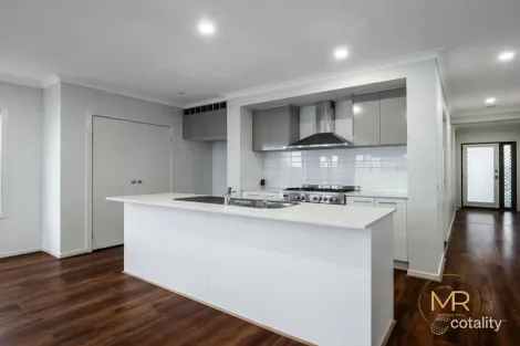 Property photo of 20 Sunmoth Road Craigieburn VIC 3064