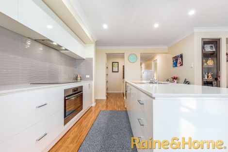 Property photo of 3 Eddy Court Dubbo NSW 2830