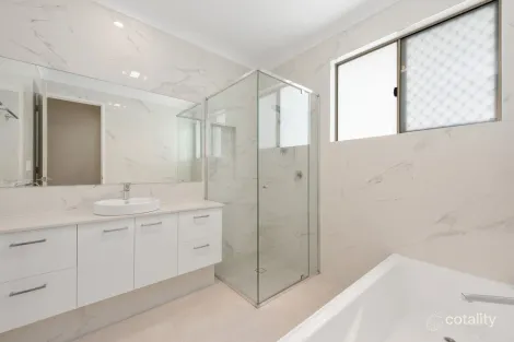 Property photo of 40 Shakespeare Street Coorparoo QLD 4151