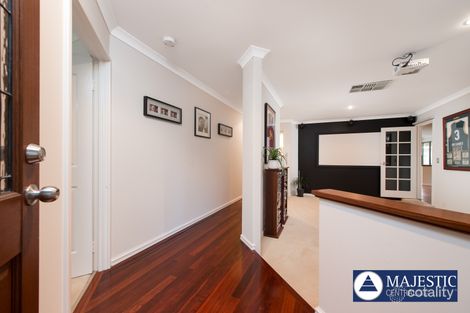 Property photo of 8 The Lakes Boulevard Jandakot WA 6164