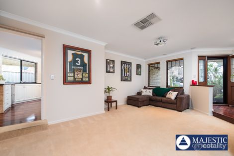 Property photo of 8 The Lakes Boulevard Jandakot WA 6164