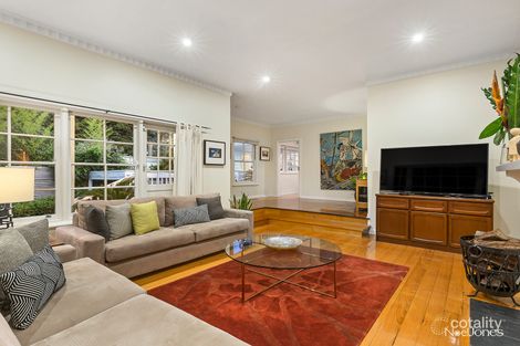 Property photo of 22 Arnott Street Mont Albert North VIC 3129