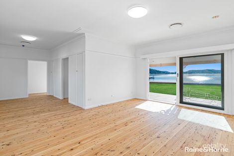 Property photo of 21 Couche Crescent Koolewong NSW 2256