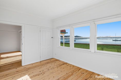 Property photo of 21 Couche Crescent Koolewong NSW 2256