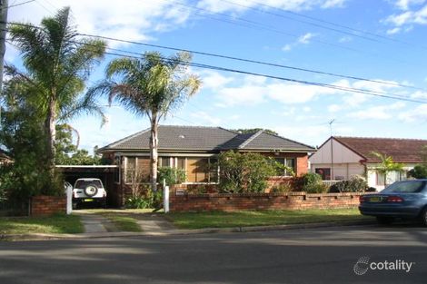 19 Mcilvenie St, Canley Heights, NSW 2166