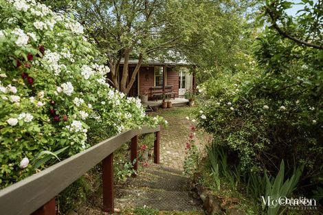 14 Hills Lane, Sailors Hill, VIC 3461