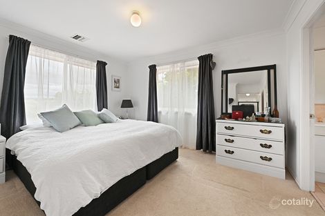 Property photo of 1 Joanne Place Orange NSW 2800