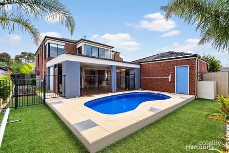 Property photo of 18 Howqua Place Pakenham VIC 3810