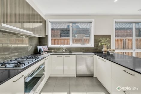 Property photo of 21 Dandy Drive Cranbourne South VIC 3977