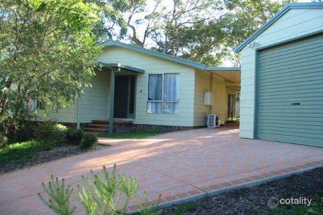 18 Bolton Cl, Bolton Point, NSW 2283