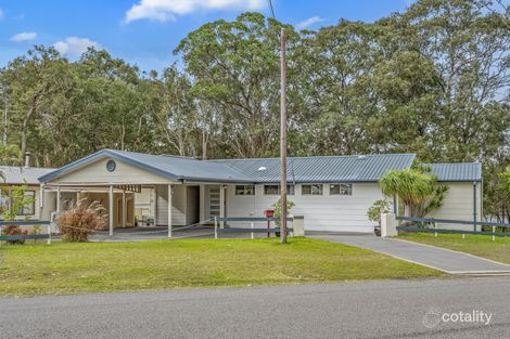 Property photo of 1 Kullaroo Road Summerland Point NSW 2259